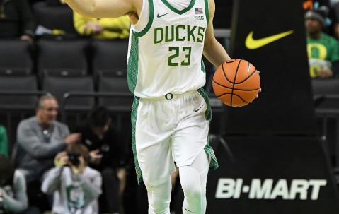 世俱杯买球APP-6罚全进~NCAA：林葳飚中压哨三分带领俄勒冈反超 半场砍11分2助攻